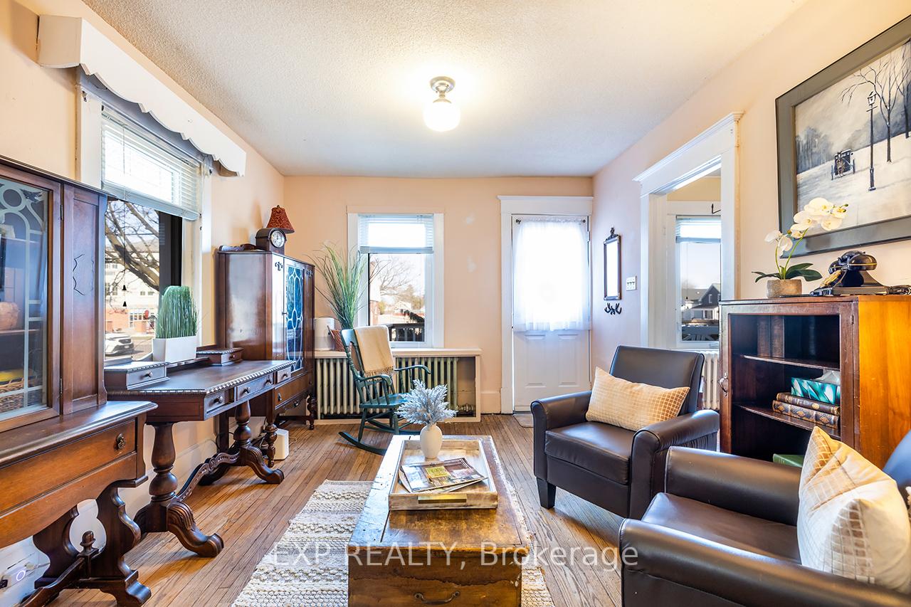 Photo 12 of 124 Park Road S, Oshawa, Vanier — HOMEH