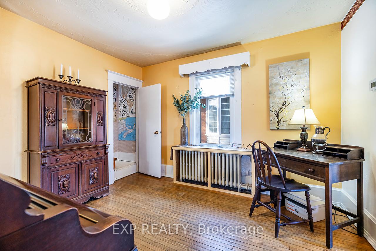 Photo 14 of 124 Park Road S, Oshawa, Vanier — HOMEH