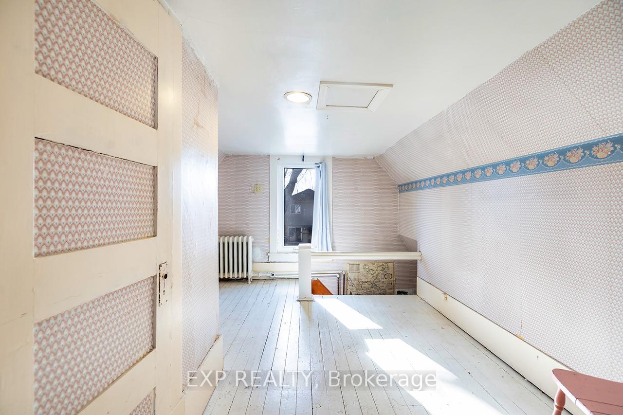 Photo 27 of 124 Park Road S, Oshawa, Vanier — HOMEH