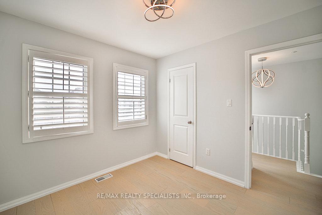 Photo 34 of 46 Adanac Drive, Whitby, Blue Grass Meadows — HOMEH