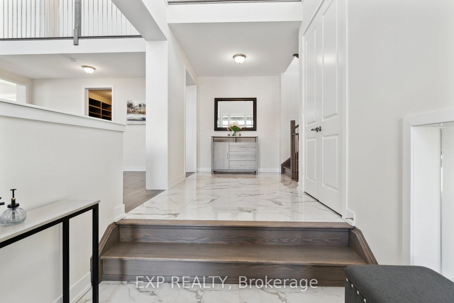 Photo 13 of 100 Stoneleigh Drive, Blue Mountains — HOMEH