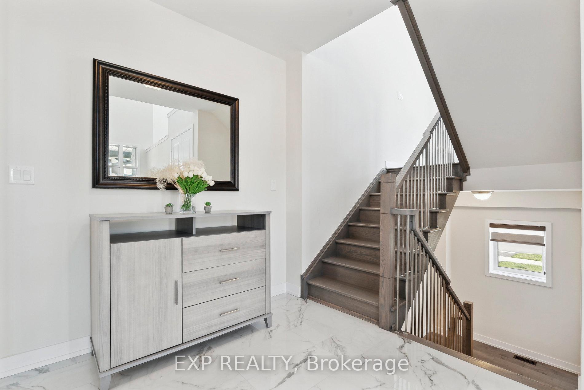 Photo 19 of 100 Stoneleigh Drive, Blue Mountains — HOMEH