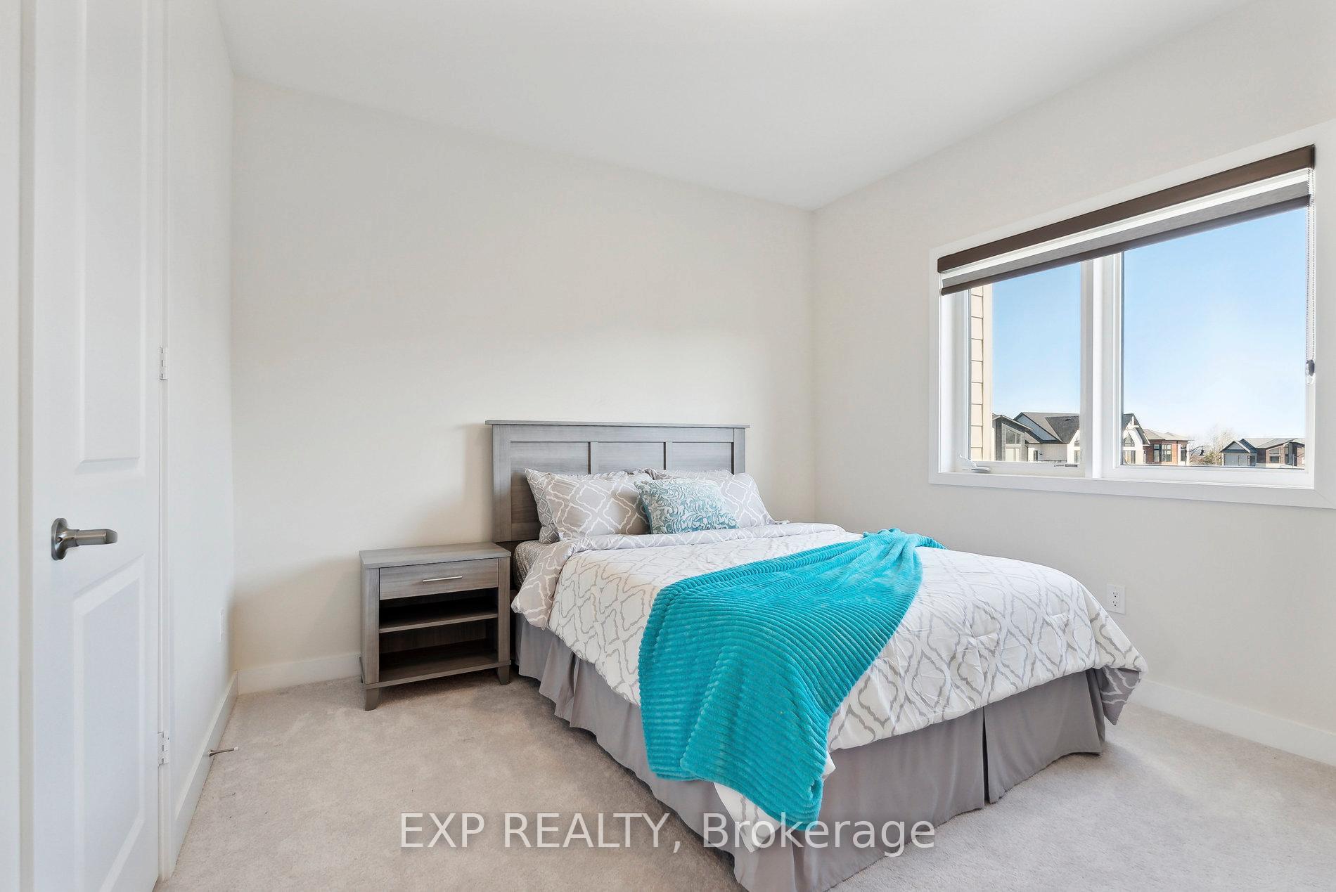 Photo 33 of 100 Stoneleigh Drive, Blue Mountains — HOMEH