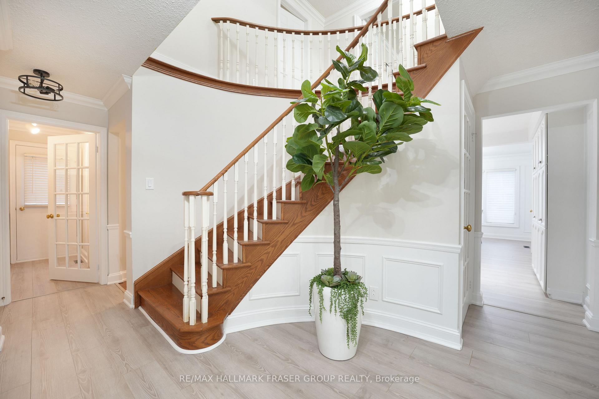 Photo 3 of 7 Preakness Court, Whitby, Blue Grass Meadows — HOMEH