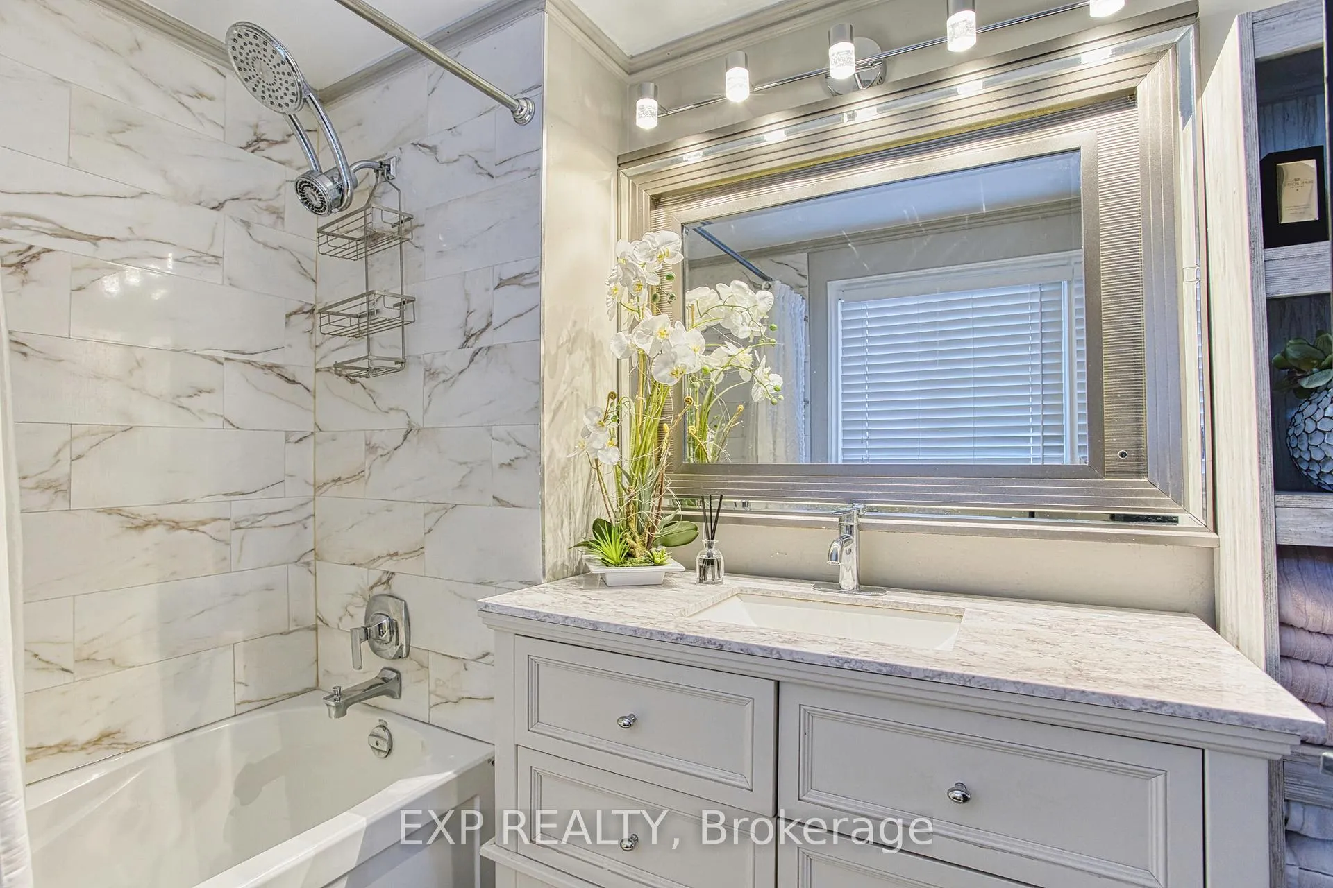 Photo 24 of 4504 Queensway Gardens, Niagara Falls, Morrison — HOMEH