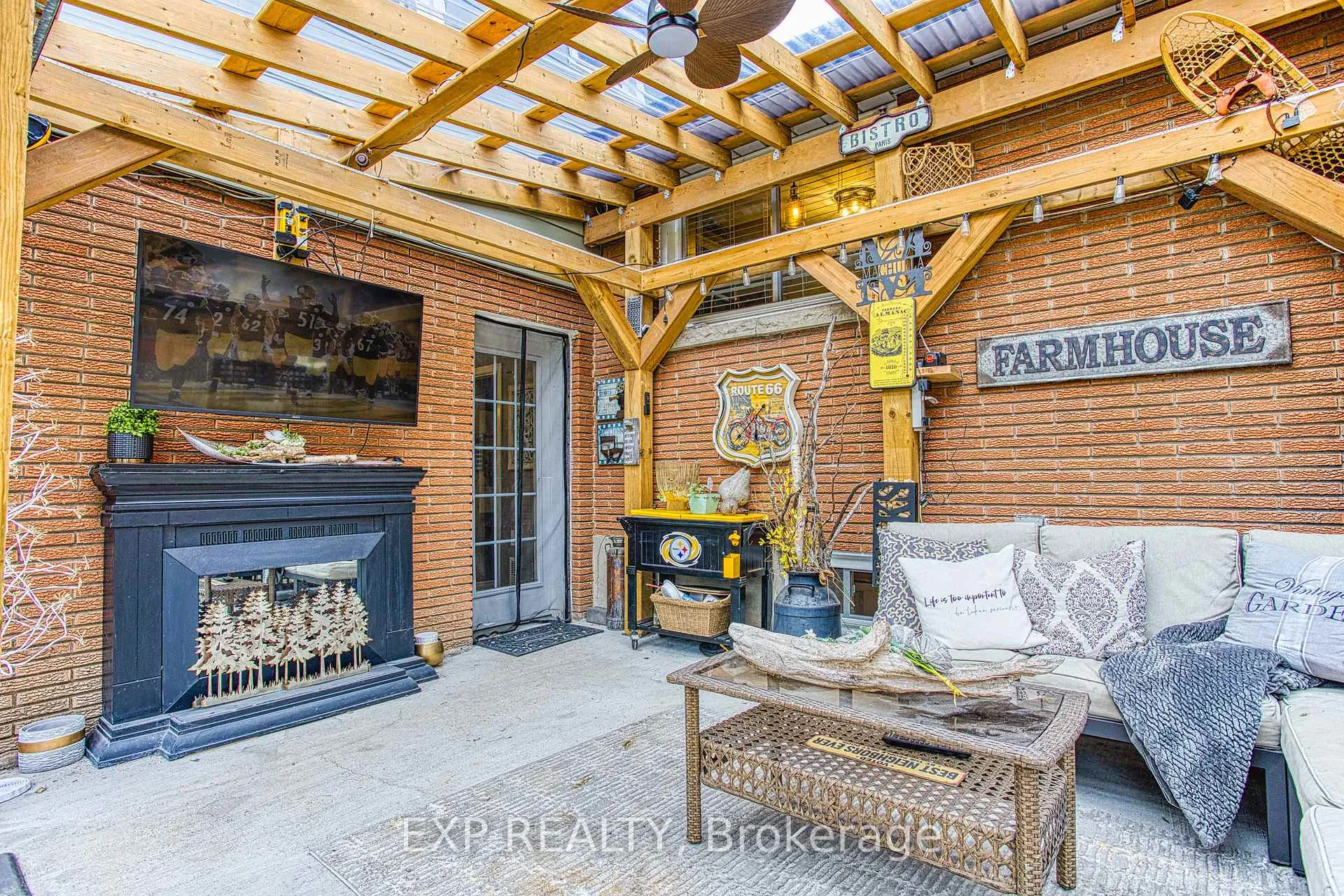 Photo 42 of 4504 Queensway Gardens, Niagara Falls, Morrison — HOMEH