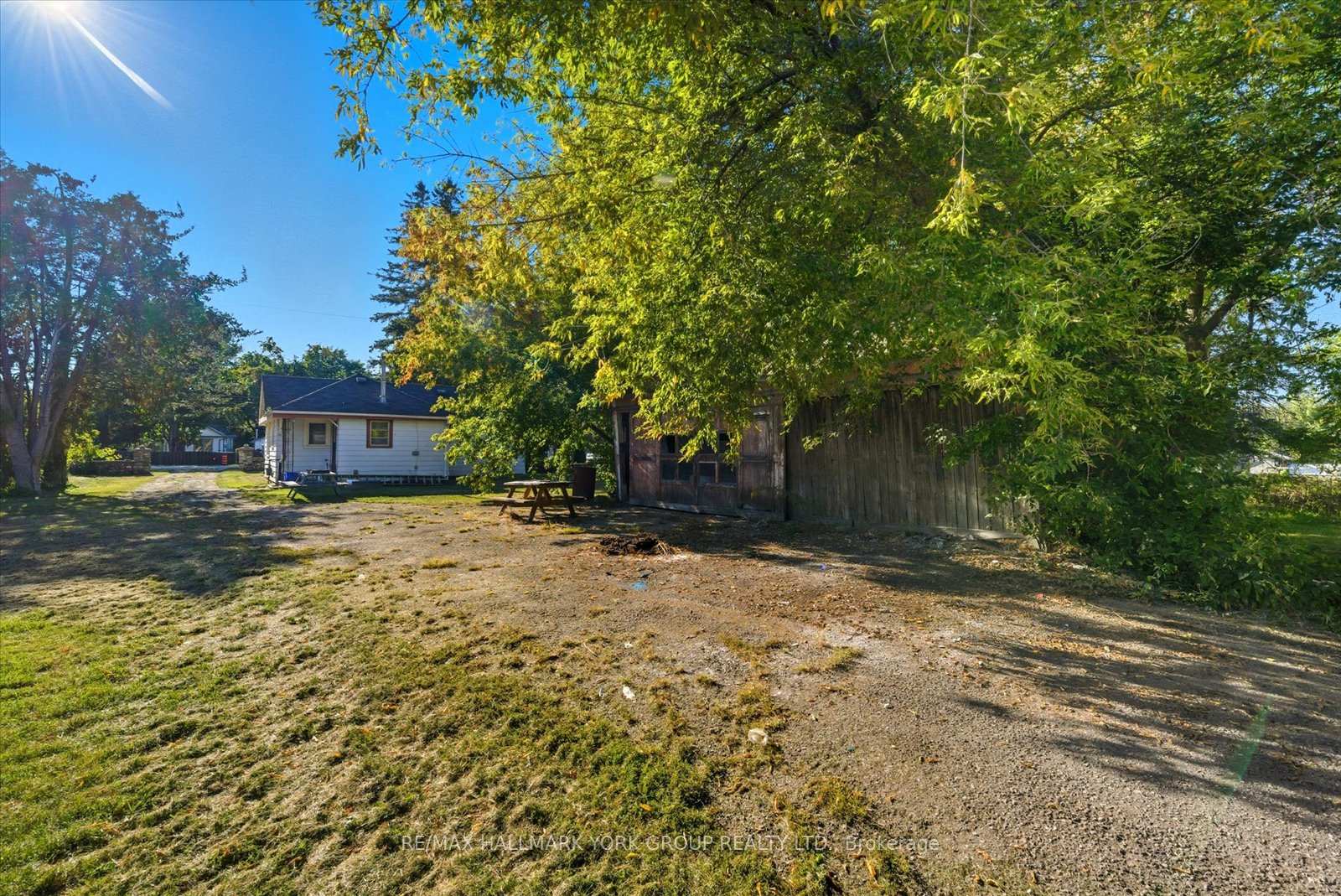 Photo 11 of 23035 Lake Ridge Road, Brock, Rural Brock — HOMEH