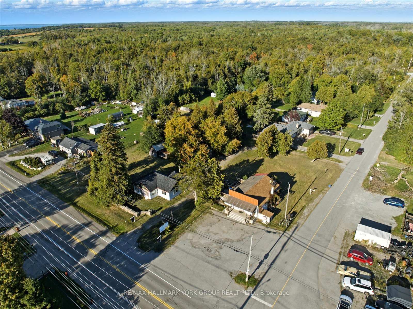 Photo 14 of 23035 Lake Ridge Road, Brock, Rural Brock — HOMEH