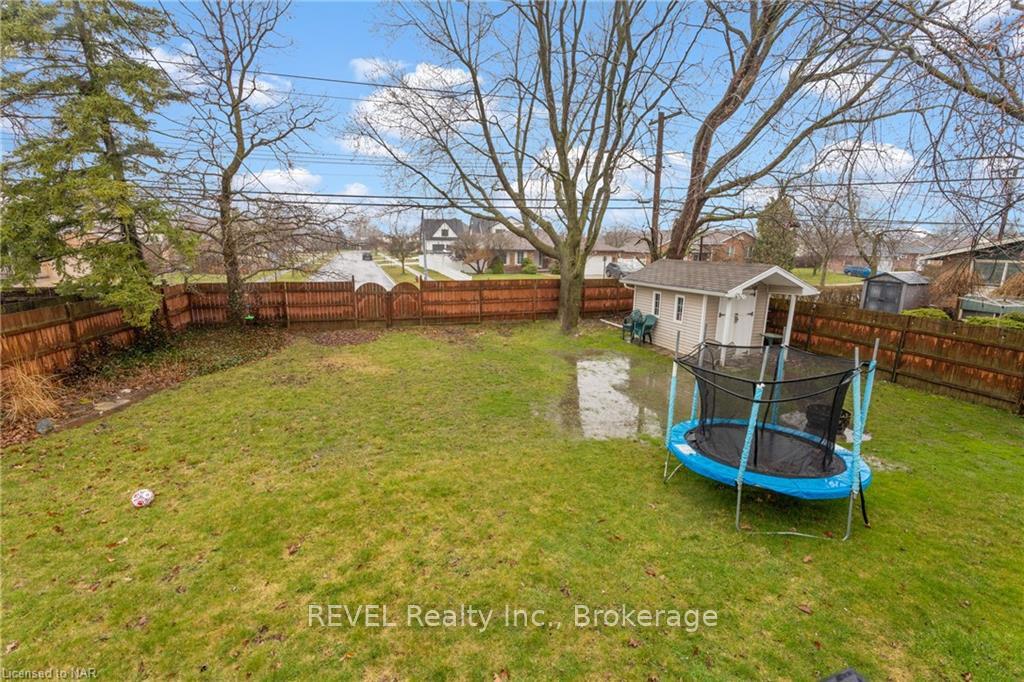 Photo 2 of 38 Caithness Drive, Welland, Prince Charles — HOMEH