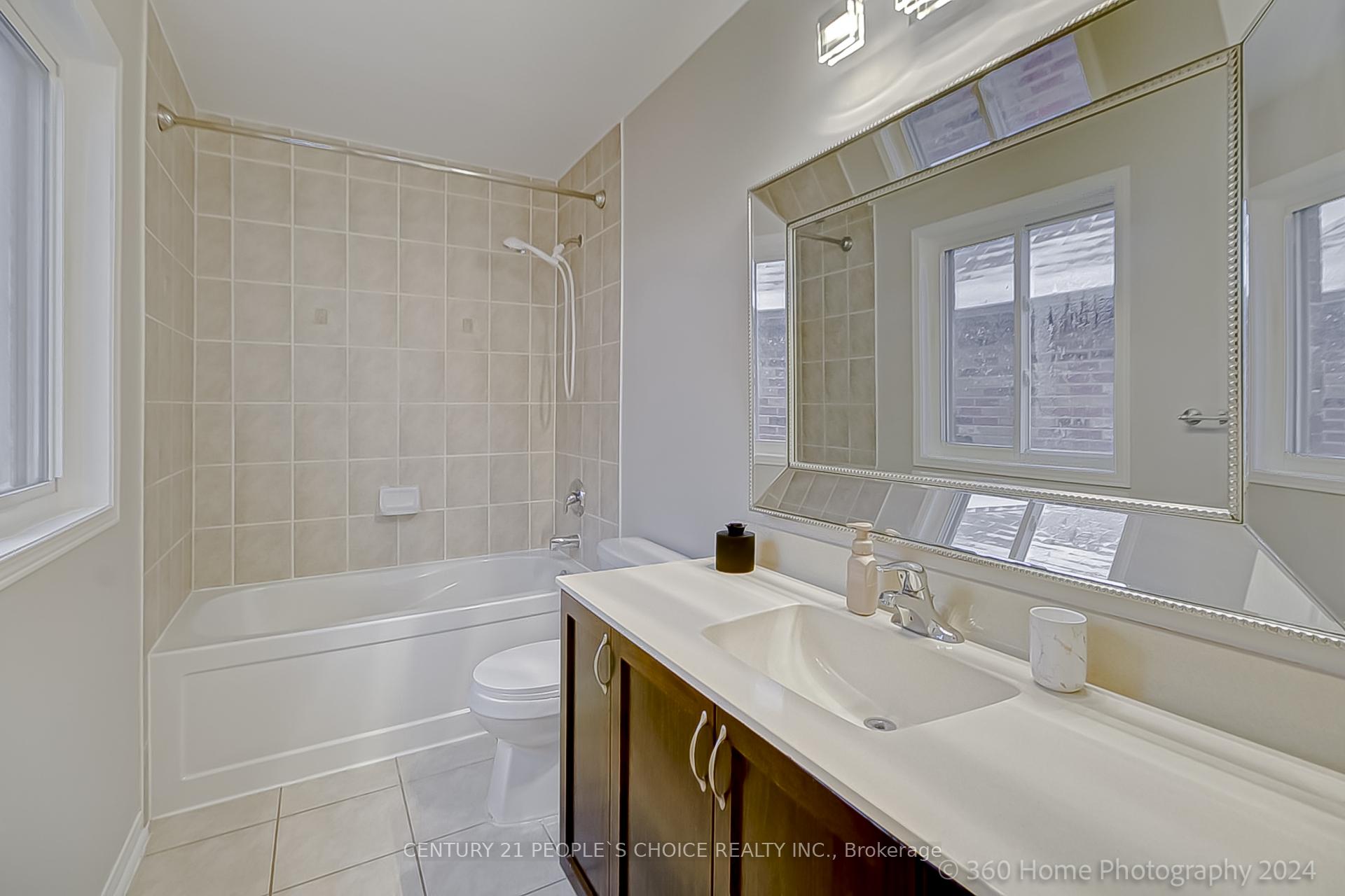 Photo 18 of 884 Fetchison Drive, Oshawa, Taunton — HOMEH