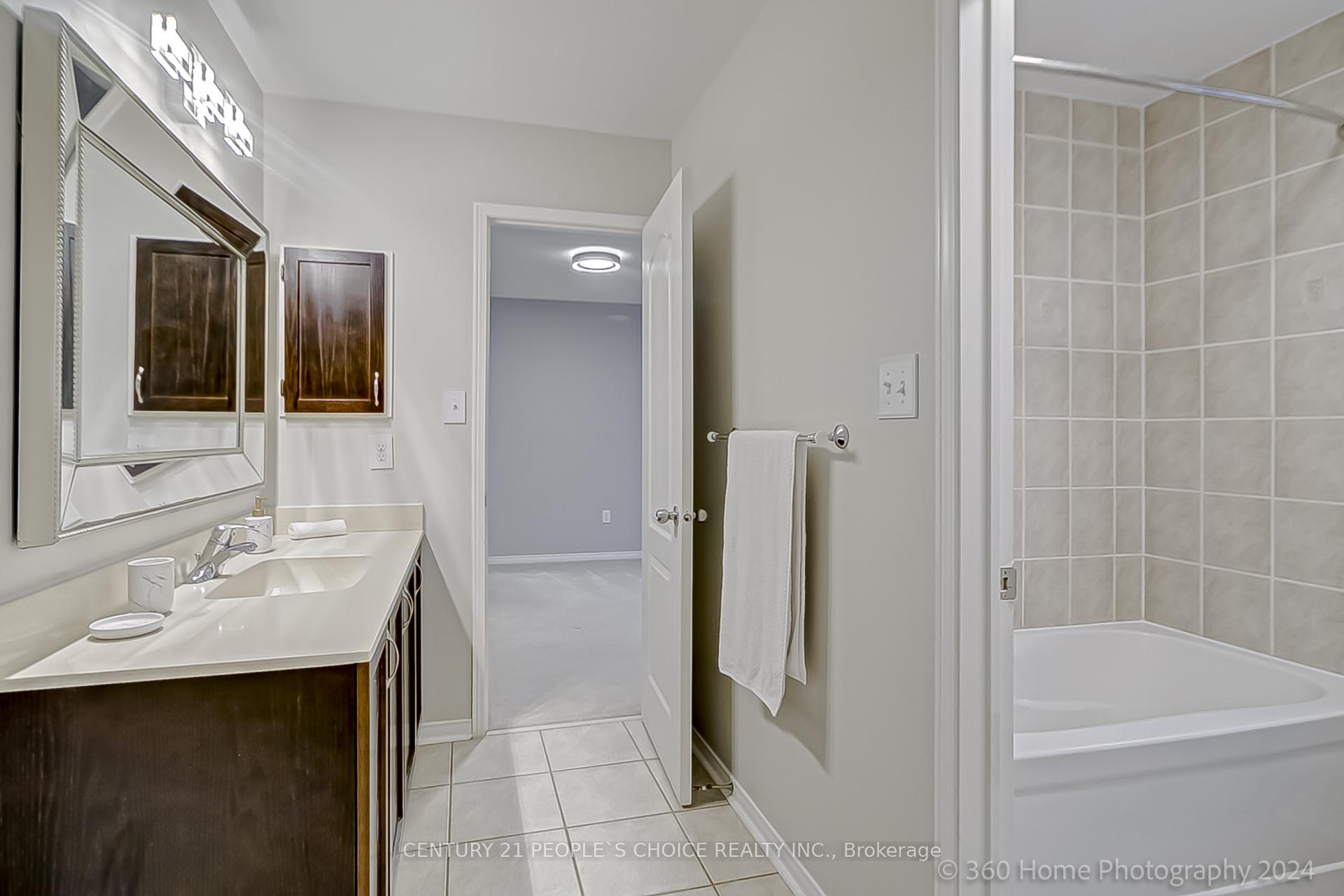 Photo 22 of 884 Fetchison Drive, Oshawa, Taunton — HOMEH