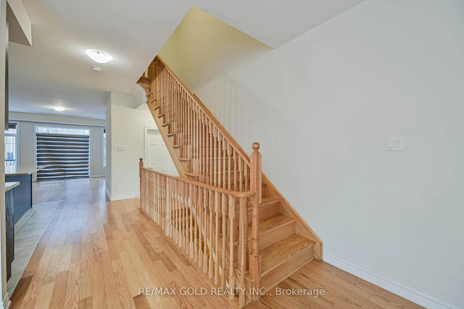 Photo 36 of 27 minnock Street, Caledon, Rural Caledon — HOMEH
