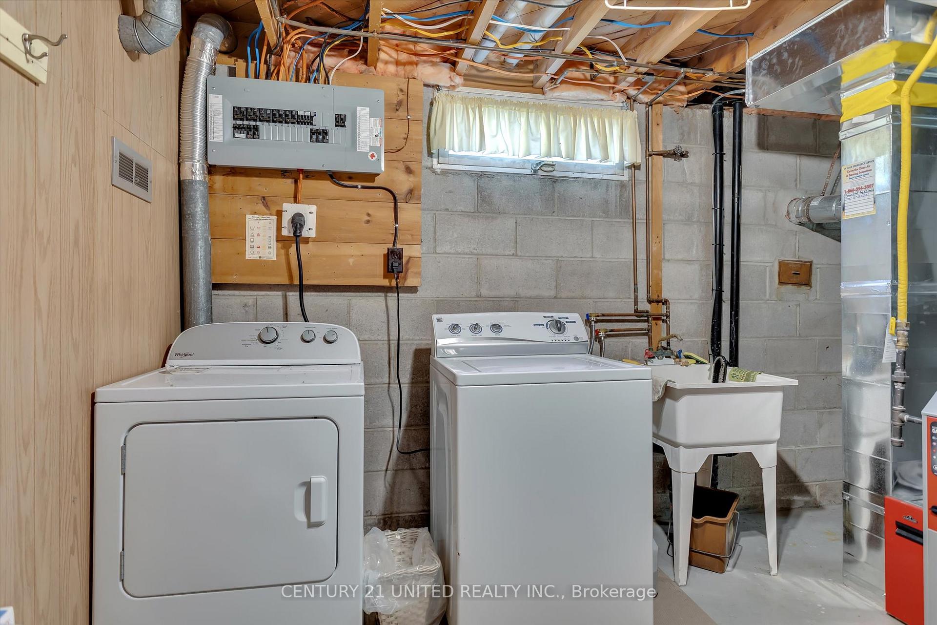 Photo 9 of 1087 Barnardo Avenue, Peterborough, Northcrest Ward 5 — HOMEH