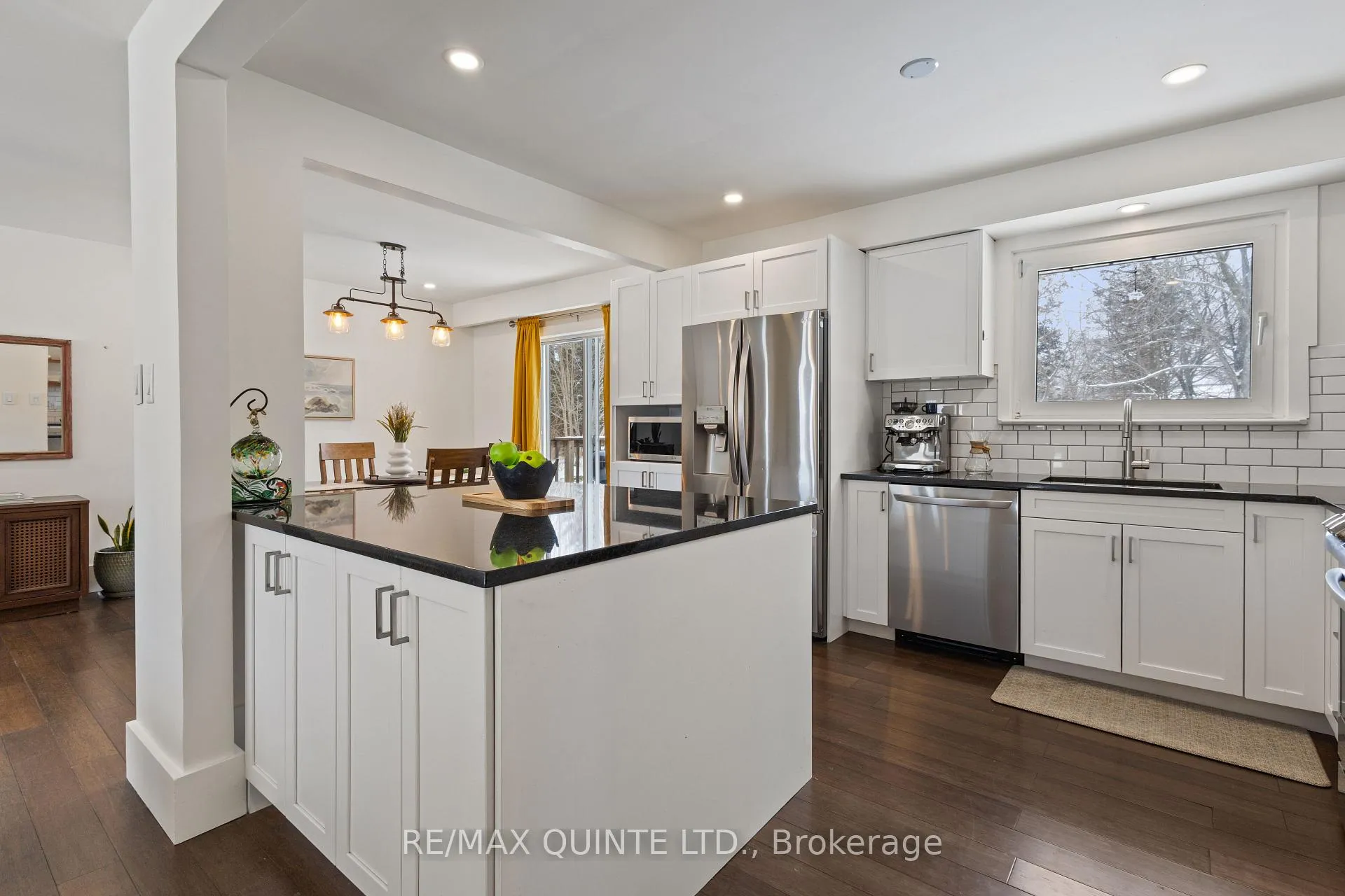 Photo 24 of 20 Taylor Drive, Prince Edward County, Ameliasburg Ward — HOMEH