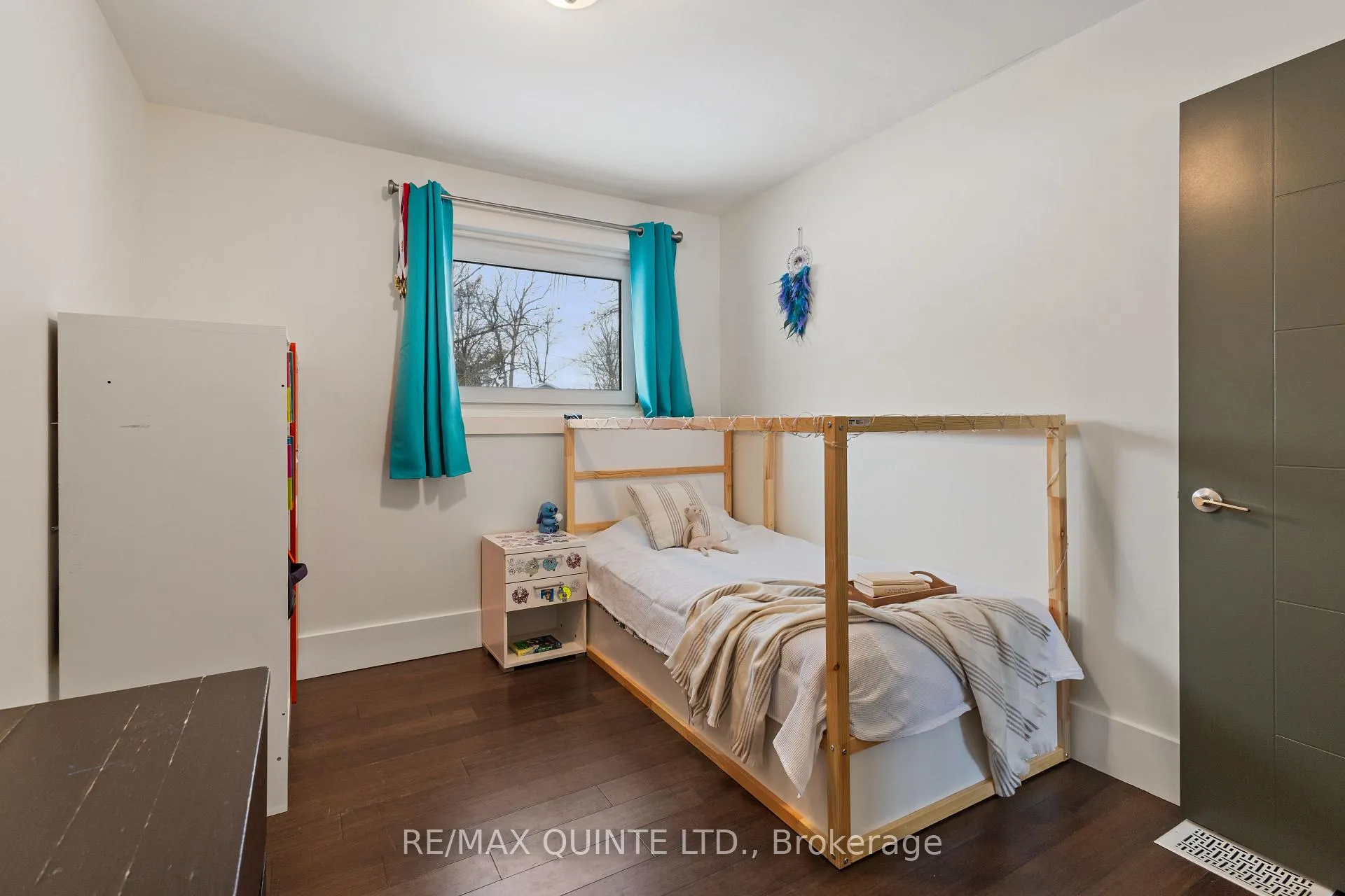Photo 34 of 20 Taylor Drive, Prince Edward County, Ameliasburg Ward — HOMEH