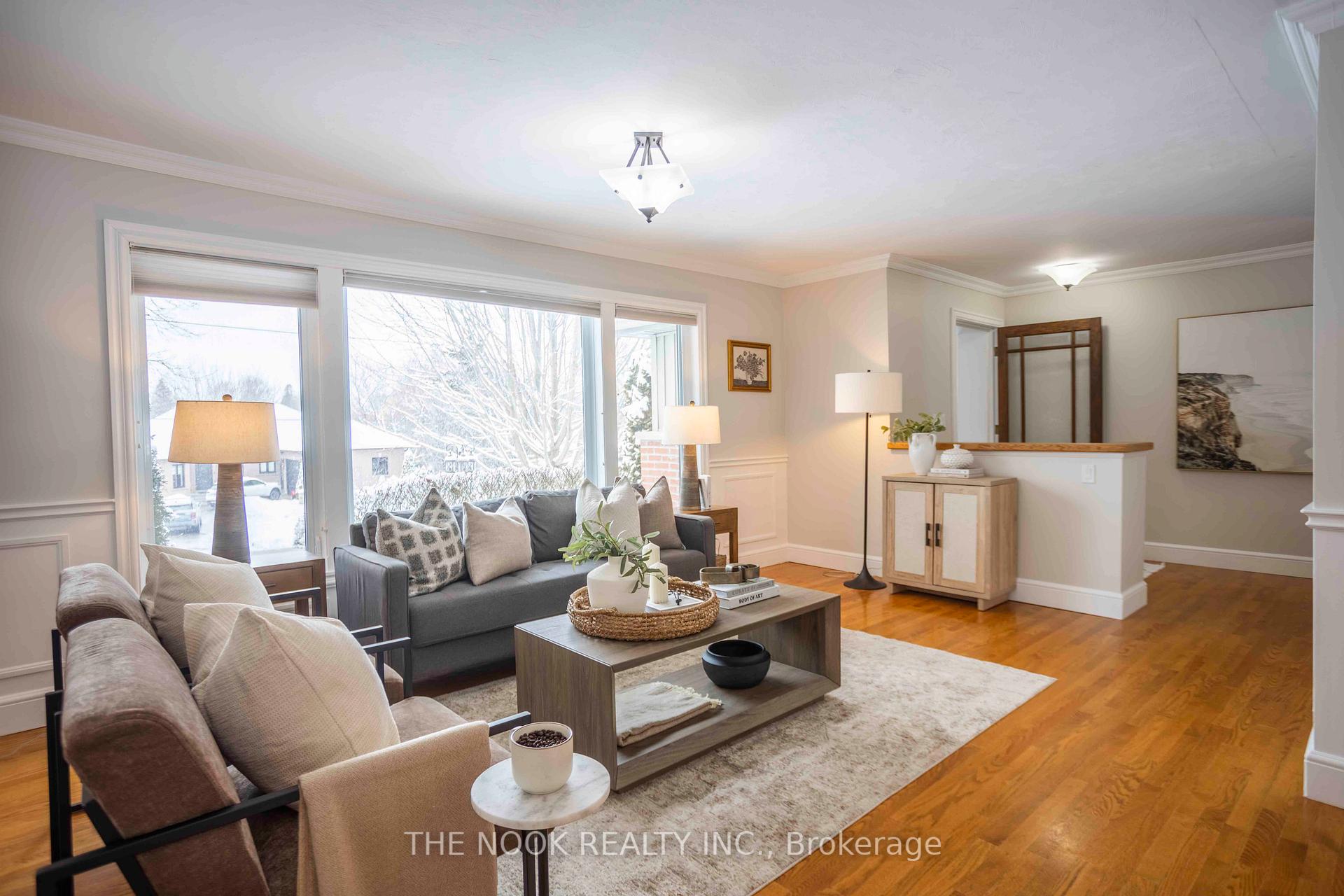 Photo 8 of 63 Meadow Crescent, Whitby, Blue Grass Meadows — HOMEH