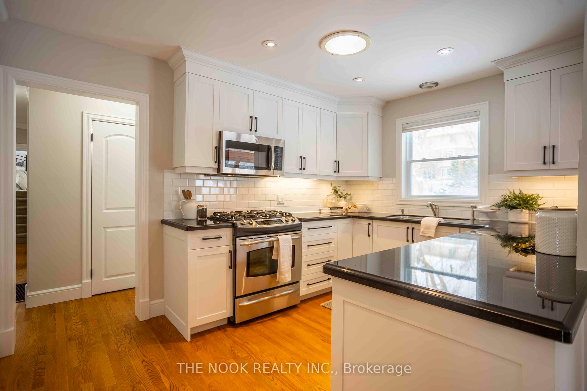 Photo 10 of 63 Meadow Crescent, Whitby, Blue Grass Meadows — HOMEH