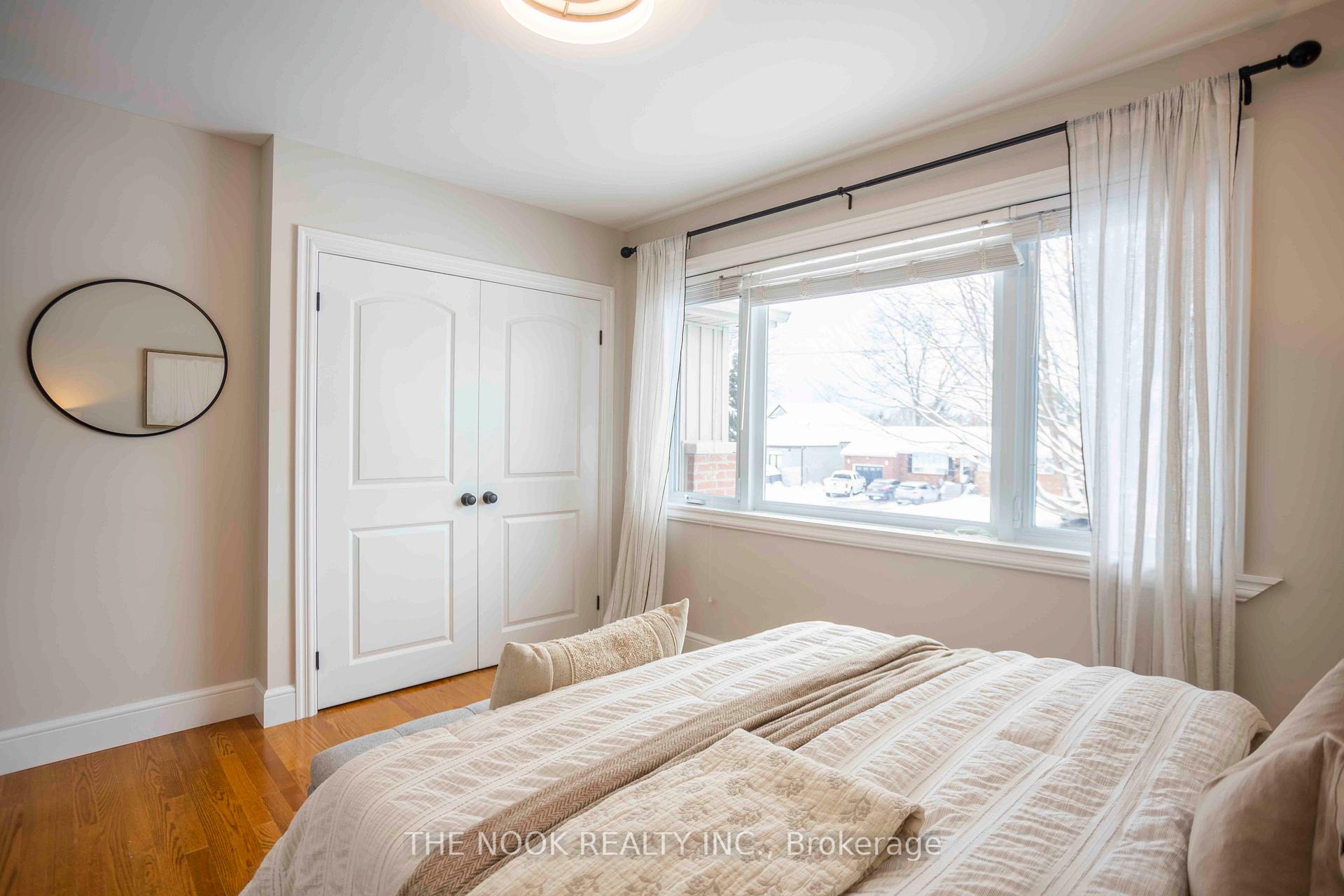 Photo 23 of 63 Meadow Crescent, Whitby, Blue Grass Meadows — HOMEH