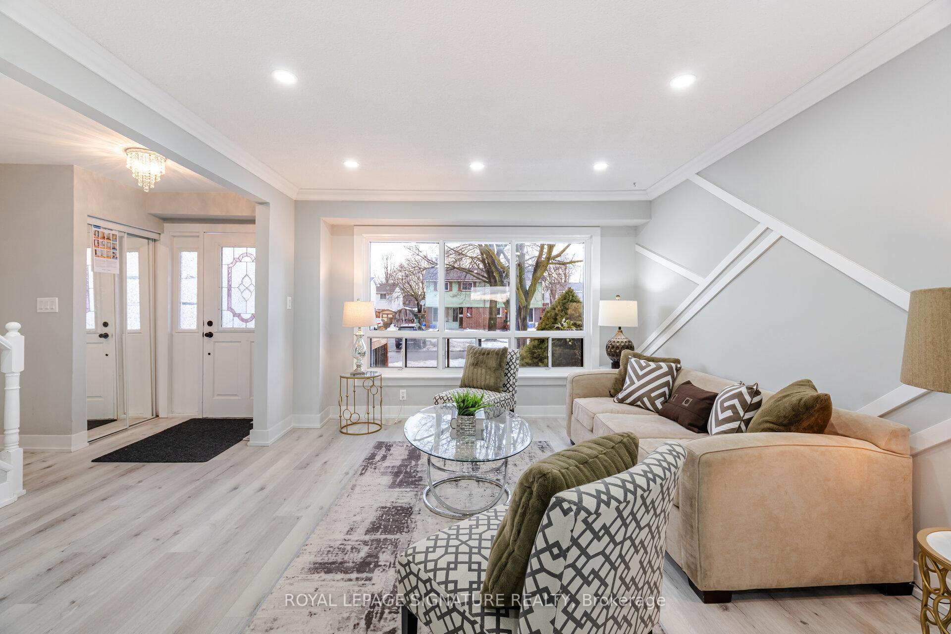 Photo 7 of 1445 Fenelon Crescent, Oshawa, Lakeview — HOMEH