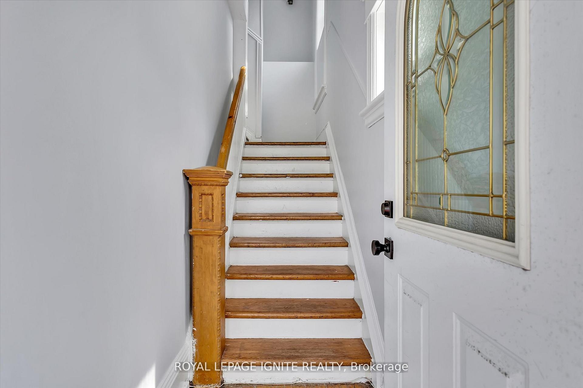 Photo 17 of 293 Dalhousie Street, Peterborough, Town Ward 3 — HOMEH