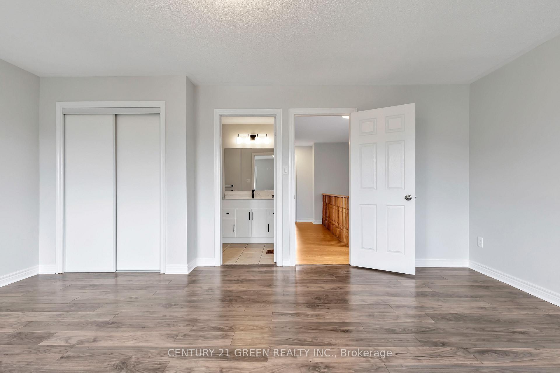 Photo 14 of 14 Davidson Street, Whitby, Williamsburg — HOMEH