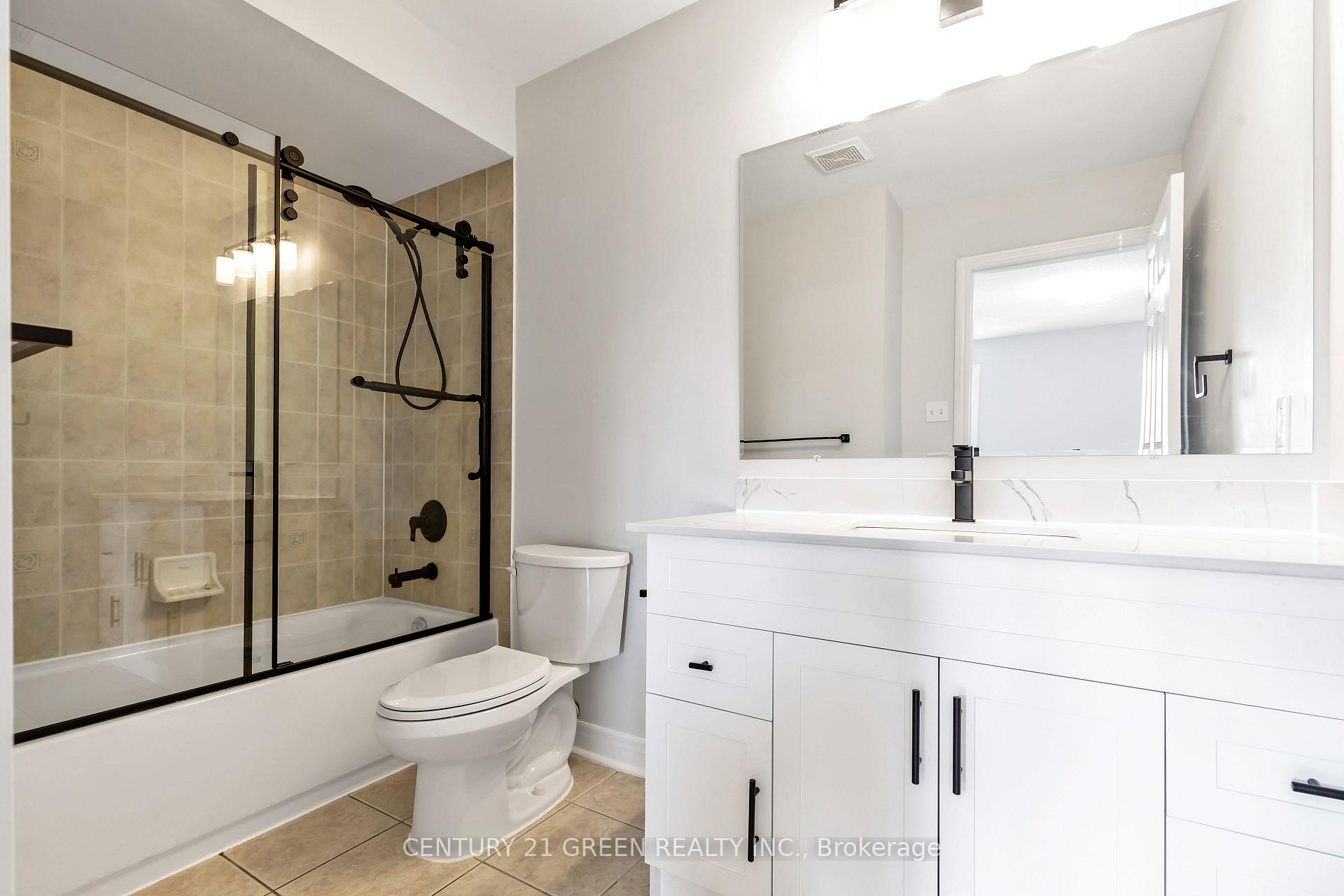 Photo 15 of 14 Davidson Street, Whitby, Williamsburg — HOMEH