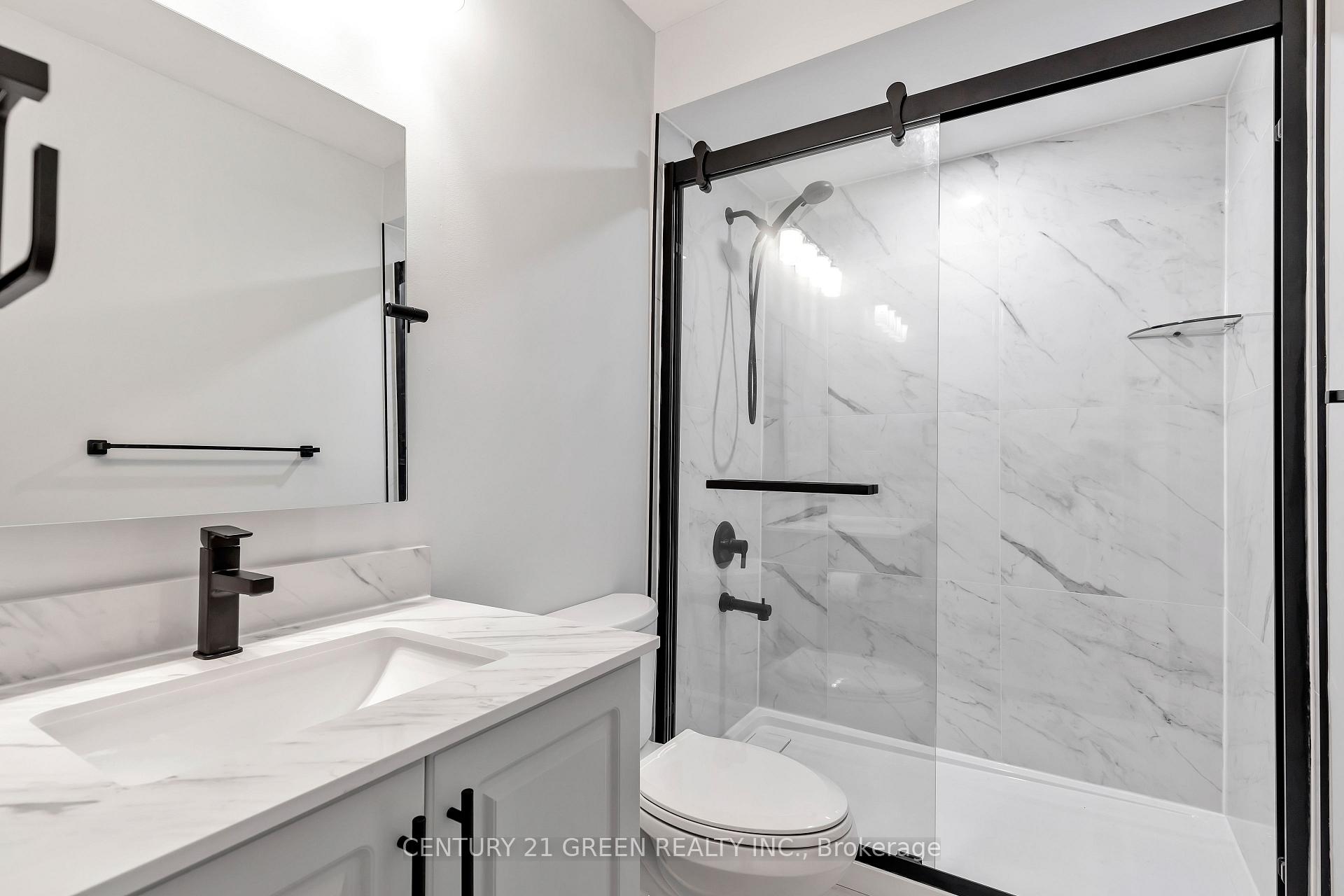 Photo 21 of 14 Davidson Street, Whitby, Williamsburg — HOMEH