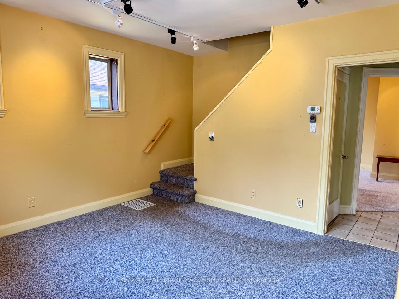 Photo 11 of 232 Munroe Avenue, Peterborough, Ashburnham Ward 4 — HOMEH