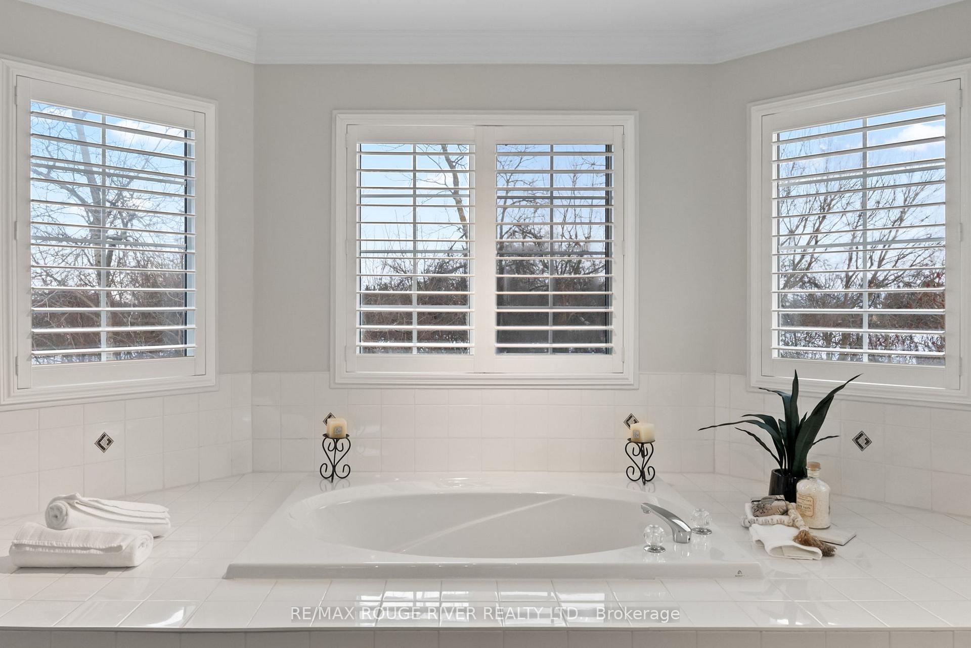 Photo 24 of 44 Knightsbridge Court, Whitby, Pringle Creek — HOMEH