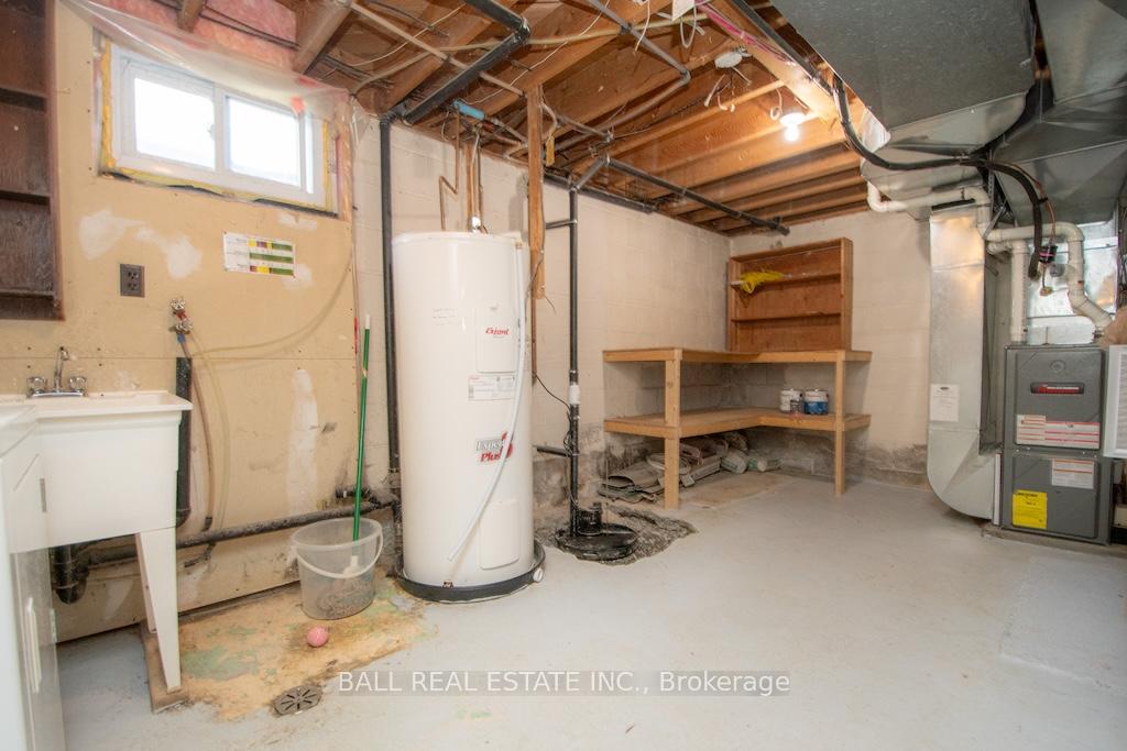 Photo 37 of 286 Sunset Boulevard, Peterborough, Northcrest Ward 5 — HOMEH