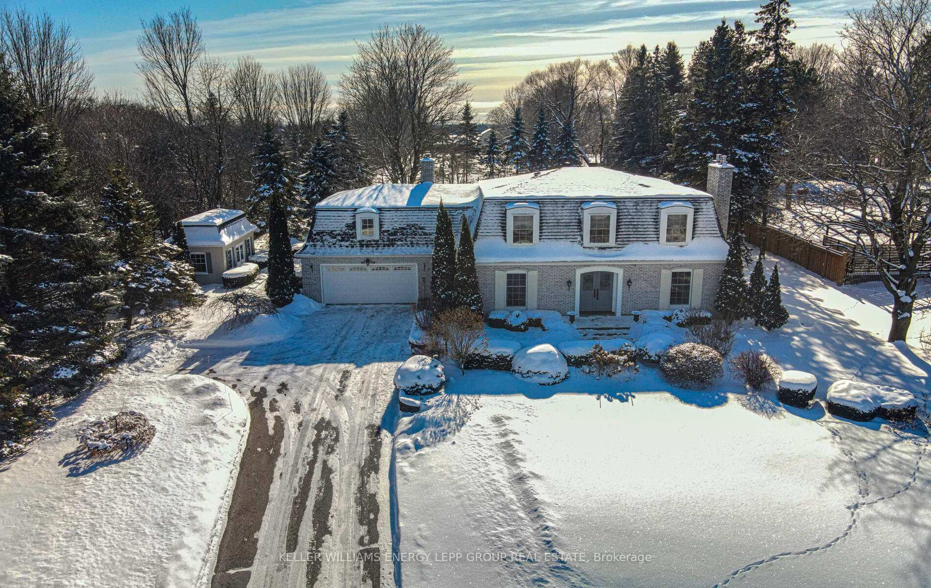Photo 1 of 19 Glenlaura Crescent, Whitby, Rural Whitby — HOMEH