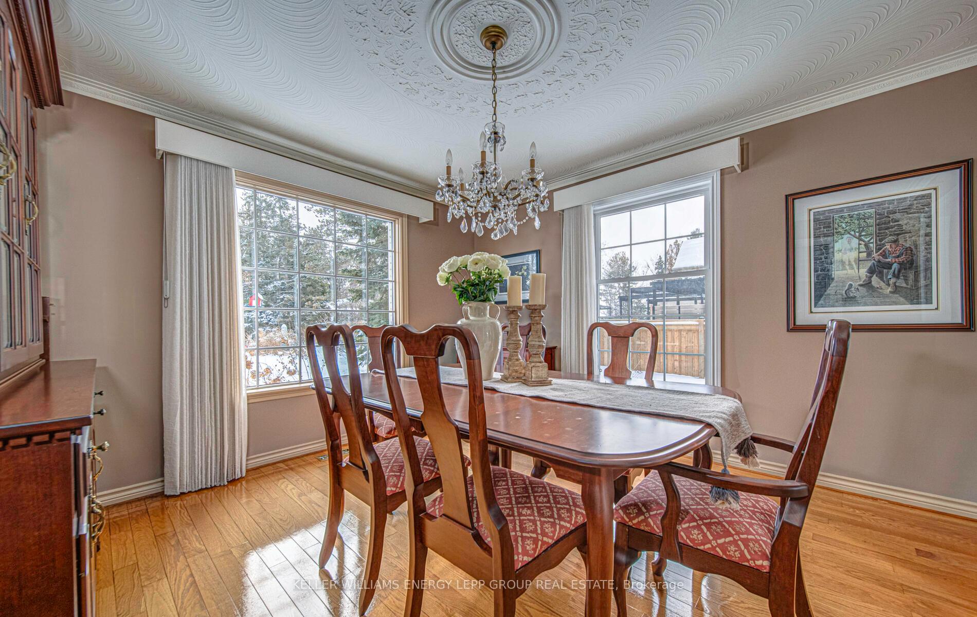 Photo 8 of 19 Glenlaura Crescent, Whitby, Rural Whitby — HOMEH