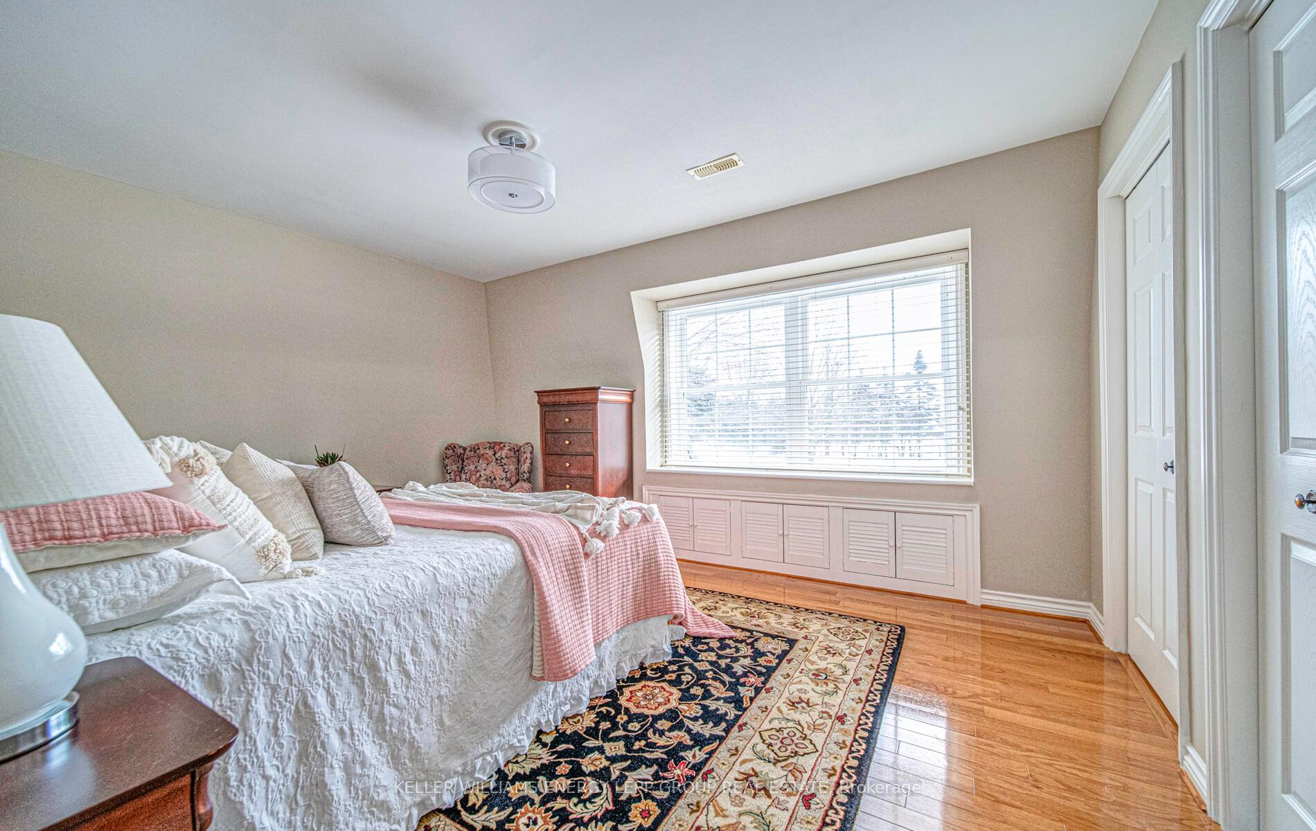 Photo 25 of 19 Glenlaura Crescent, Whitby, Rural Whitby — HOMEH