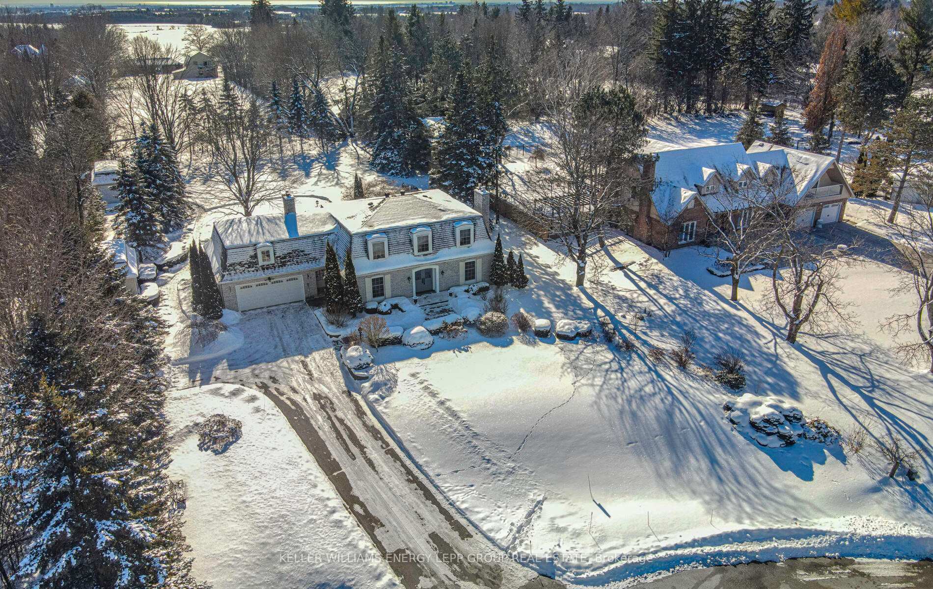 Photo 38 of 19 Glenlaura Crescent, Whitby, Rural Whitby — HOMEH