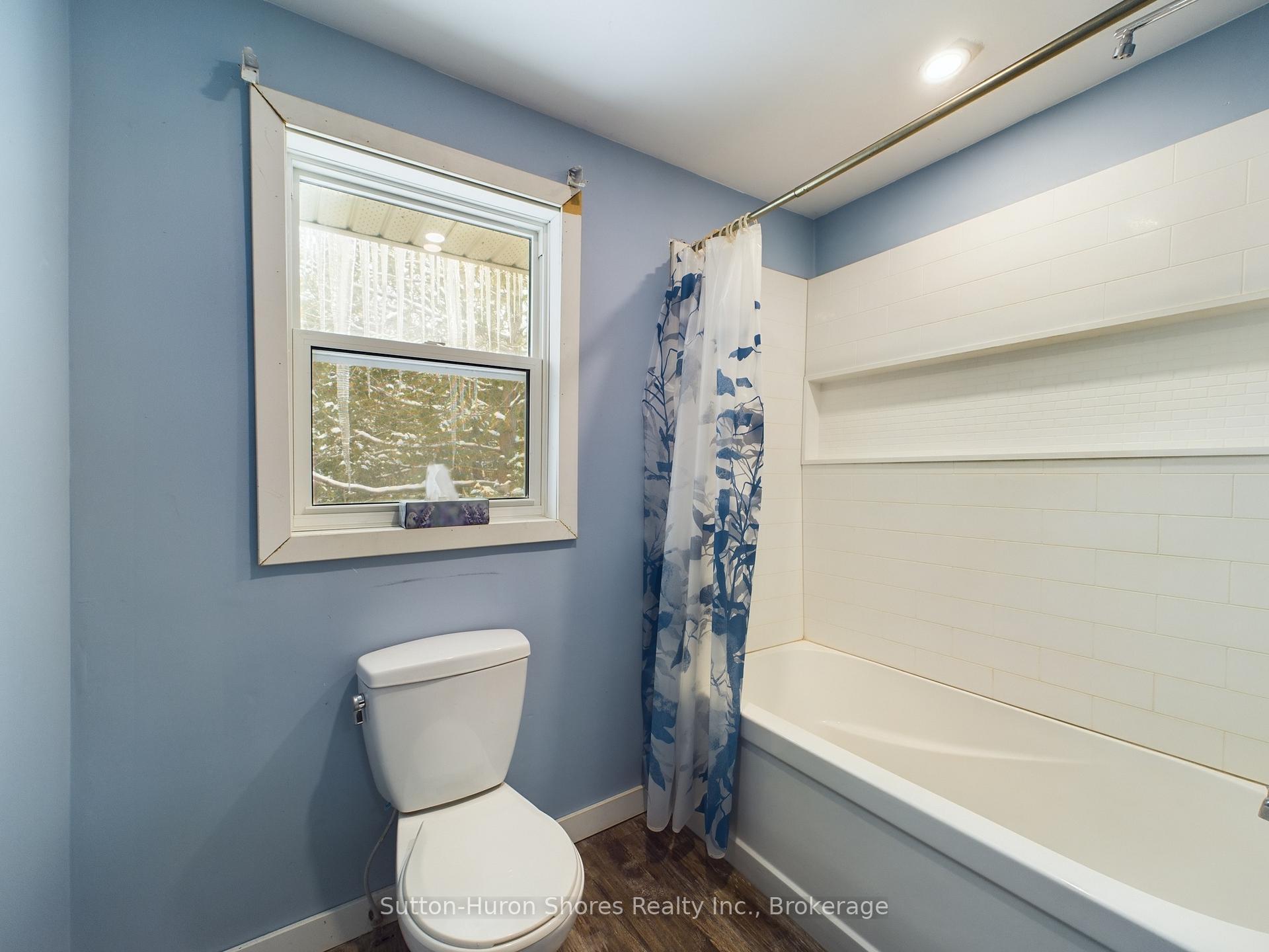 Photo 17 of 452 Goldie Street, Arran-Elderslie — HOMEH