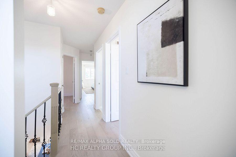 Photo 16 of Unit Main, 35 Stockell Crescent, Ajax, Northwest Ajax — HOMEH
