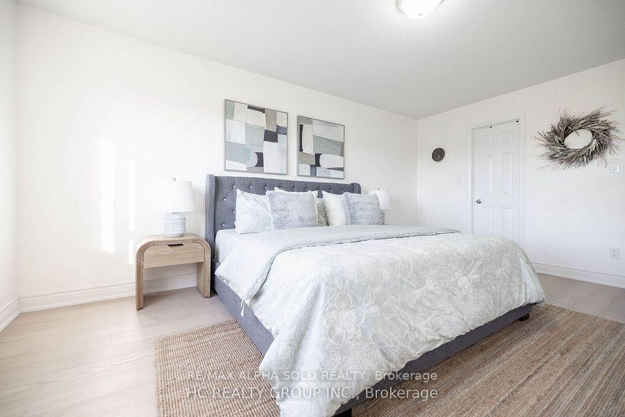 Photo 22 of Unit Main, 35 Stockell Crescent, Ajax, Northwest Ajax — HOMEH