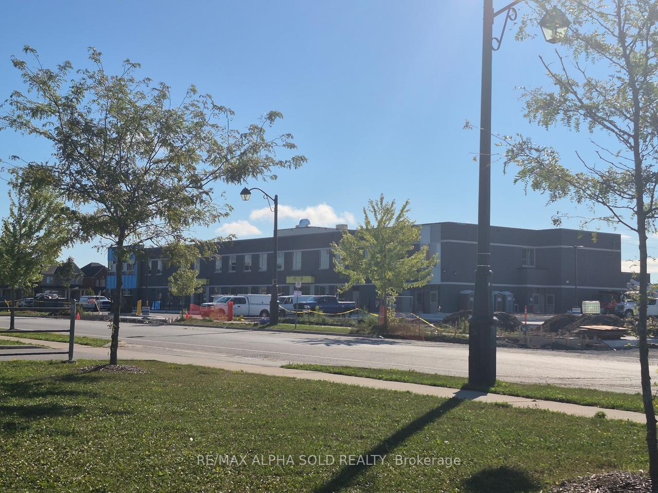 Photo 38 of Unit Main, 35 Stockell Crescent, Ajax, Northwest Ajax — HOMEH