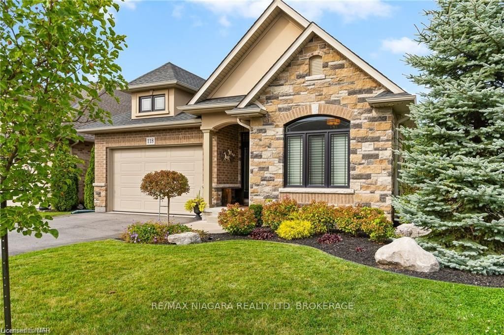 Photo 1 of 118 Kintyre Trail, Welland, Hwy 406/Welland — HOMEH