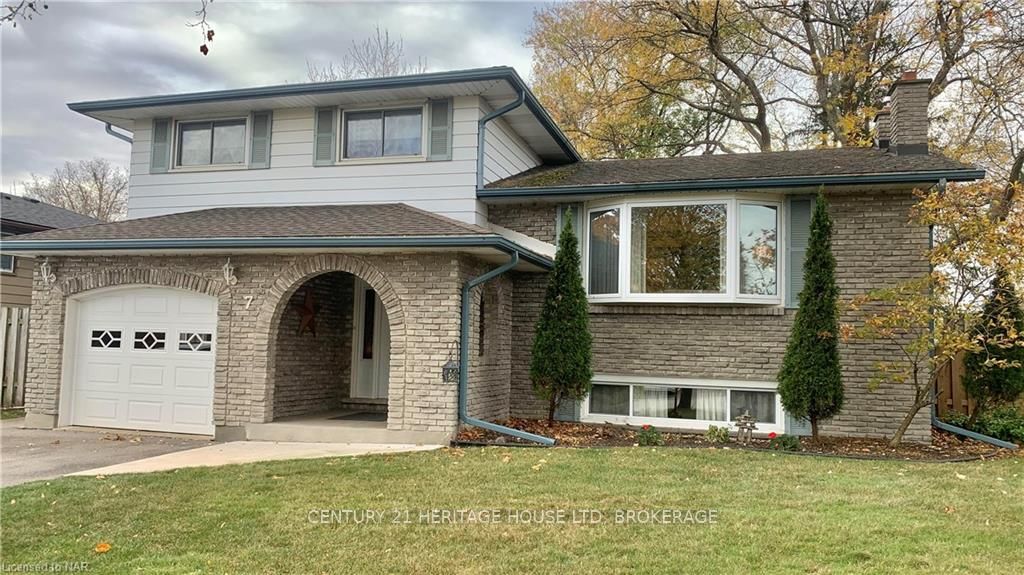 Photo 2 of 7 Cranbrook Crescent, Welland, N. Welland — HOMEH