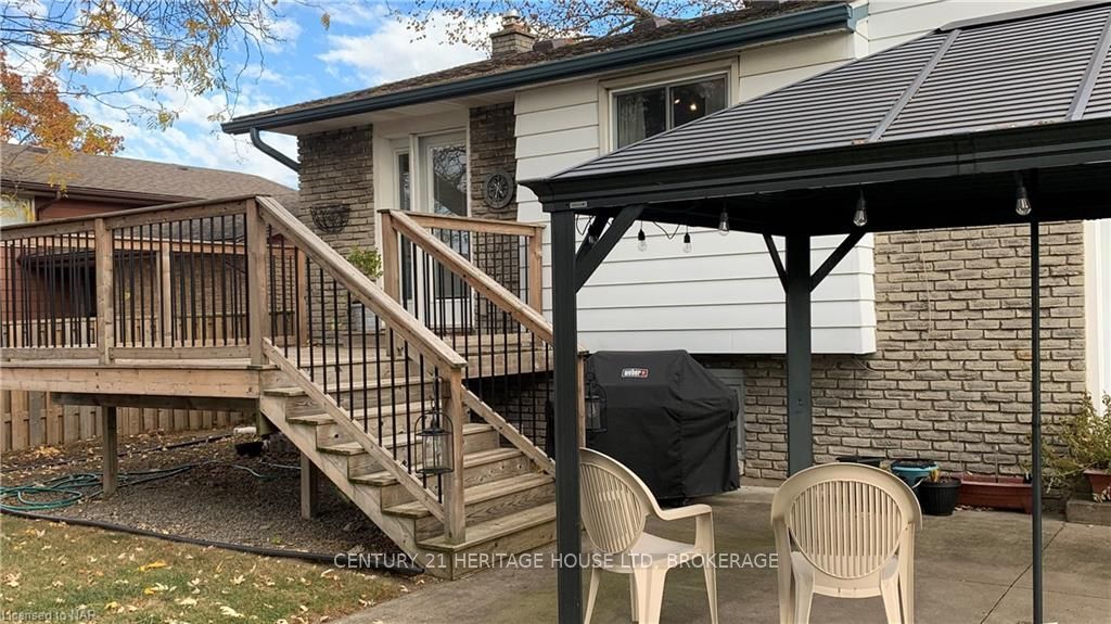 Photo 5 of 7 Cranbrook Crescent, Welland, N. Welland — HOMEH