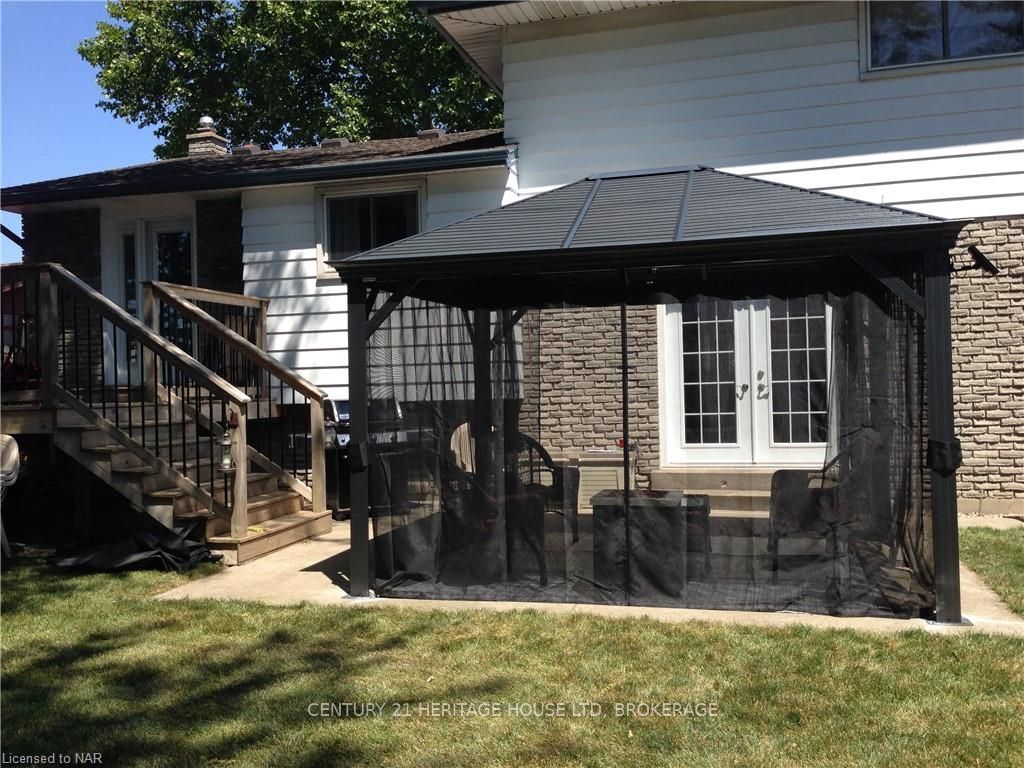 Photo 7 of 7 Cranbrook Crescent, Welland, N. Welland — HOMEH