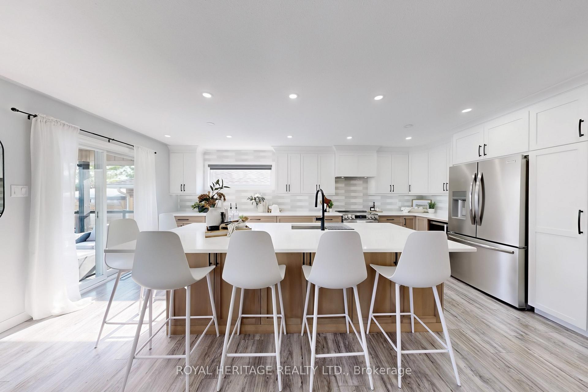 Photo 9 of 1749 Keppler Crescent, Peterborough, Monaghan Ward 2 — HOMEH
