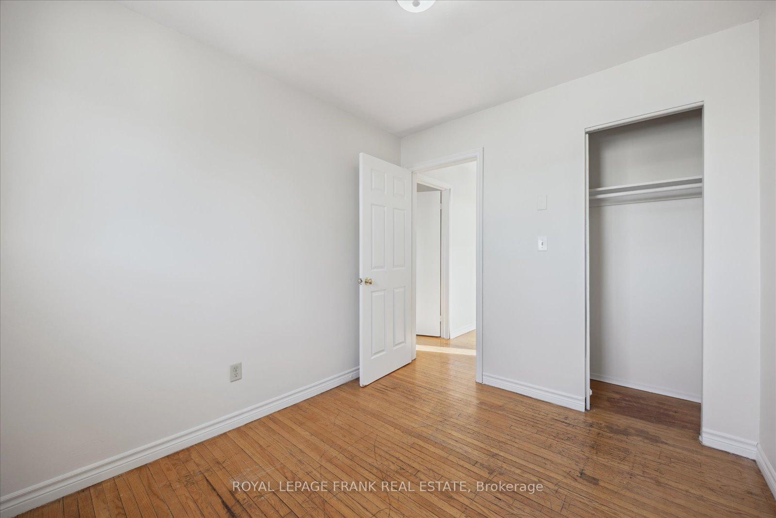 Photo 24 of 350 Pine Avenue, Oshawa, Vanier — HOMEH