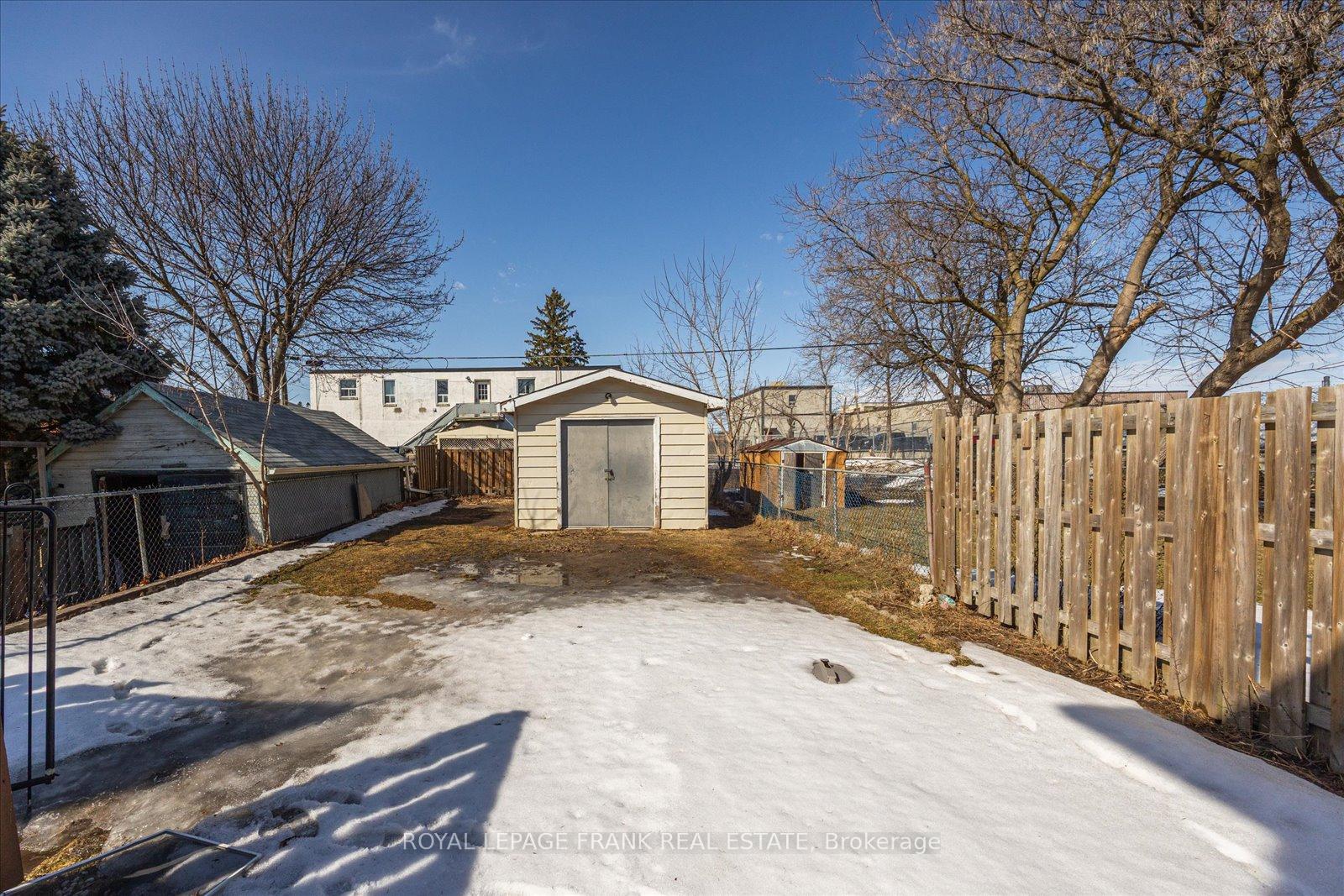 Photo 30 of 350 Pine Avenue, Oshawa, Vanier — HOMEH