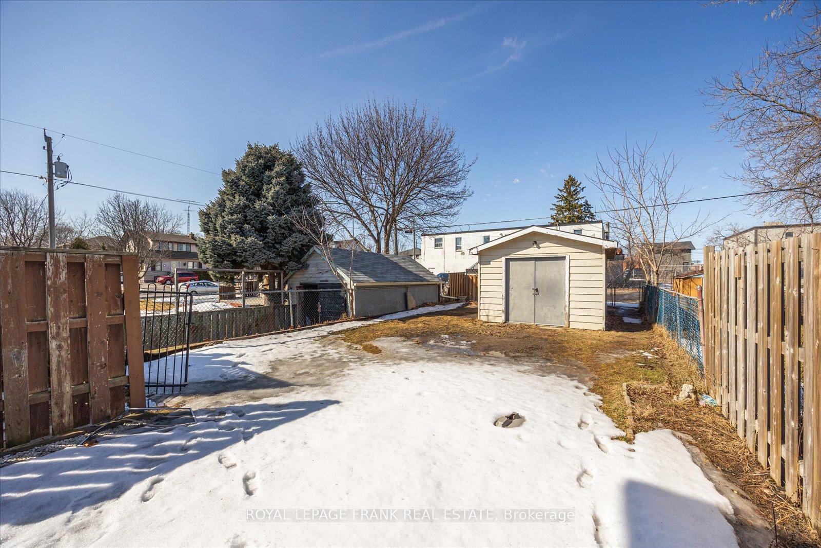 Photo 31 of 350 Pine Avenue, Oshawa, Vanier — HOMEH