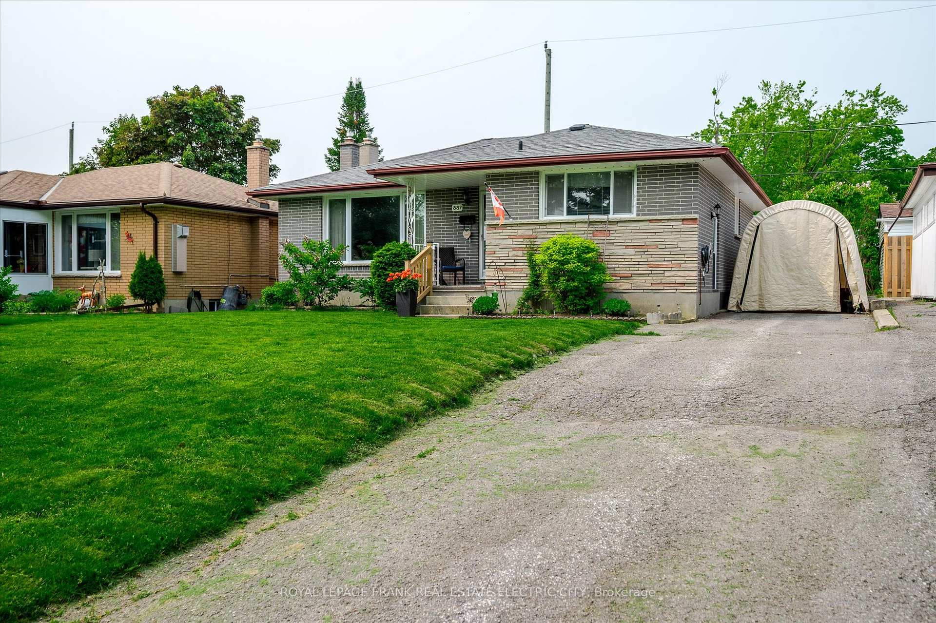 Photo 2 of 887 Westdale Avenue, Peterborough, Northcrest Ward 5 — HOMEH