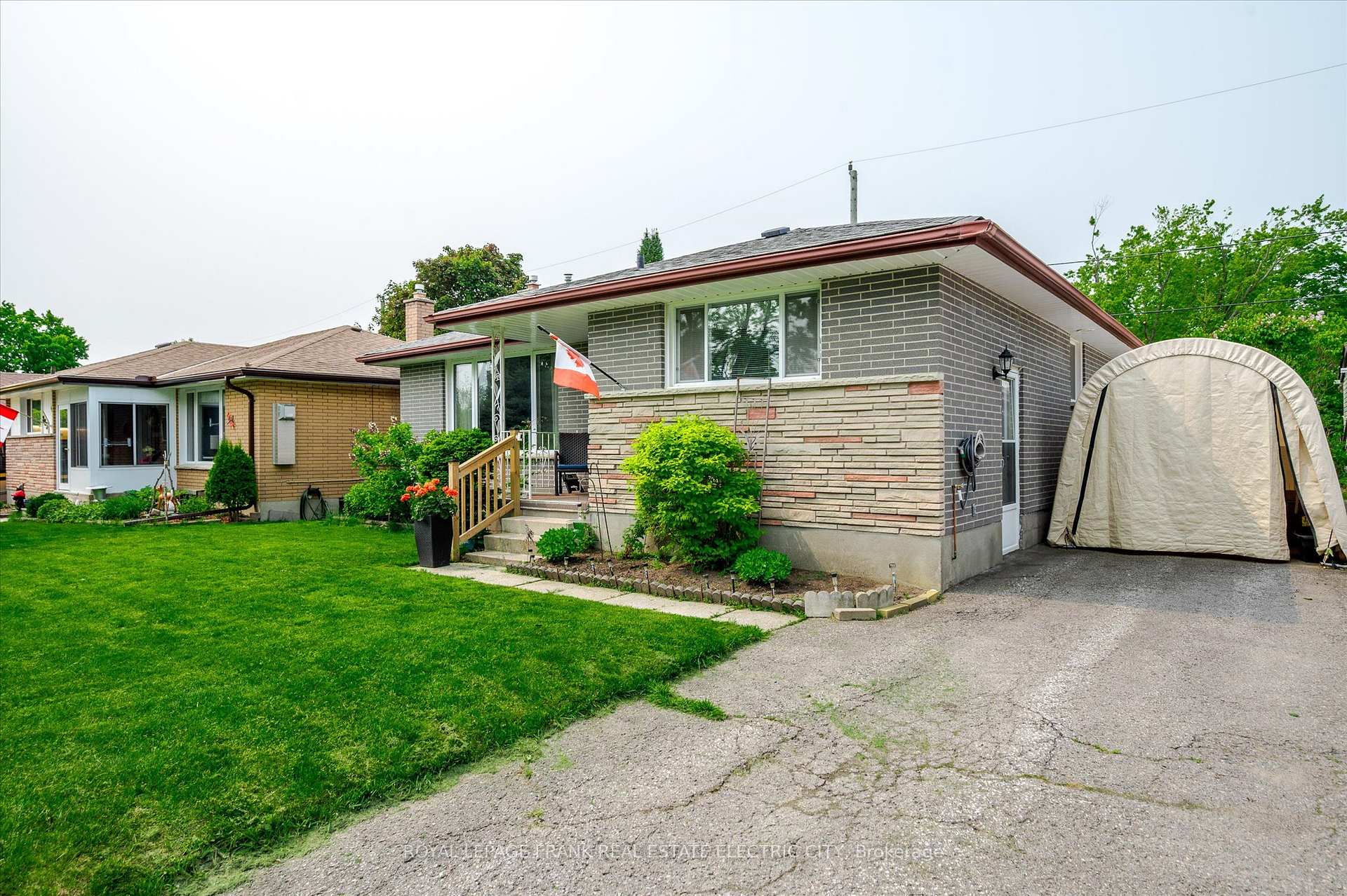 Photo 3 of 887 Westdale Avenue, Peterborough, Northcrest Ward 5 — HOMEH