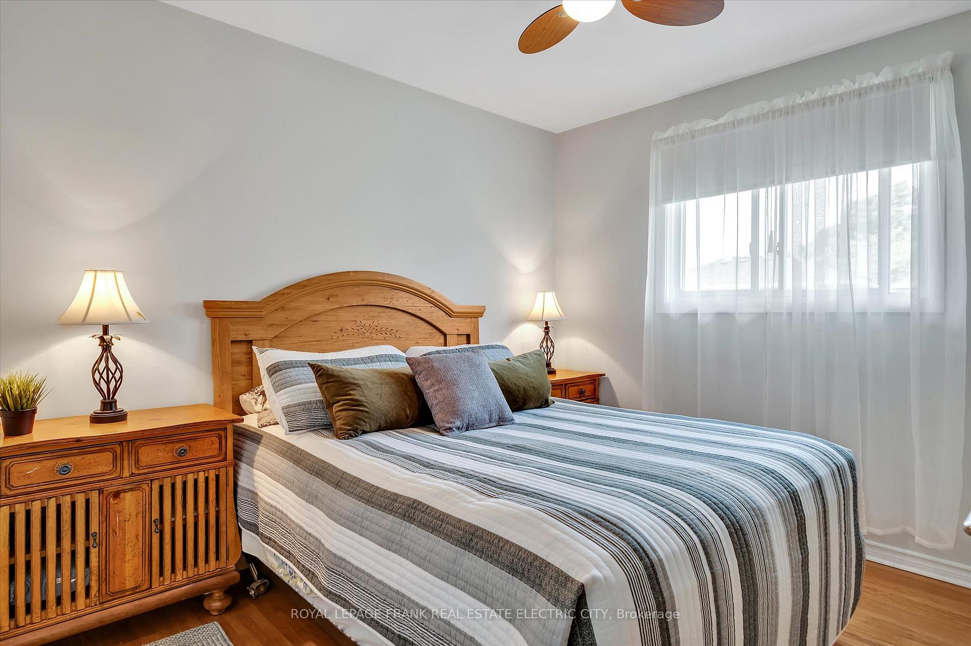Photo 16 of 887 Westdale Avenue, Peterborough, Northcrest Ward 5 — HOMEH