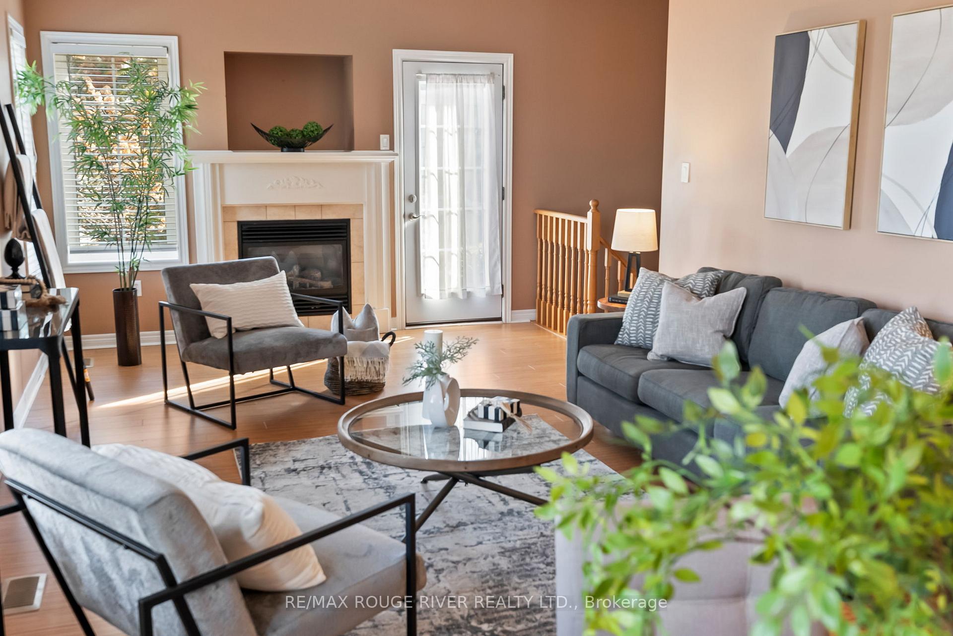 Photo 11 of 727 Ormond Drive, Oshawa, Samac — HOMEH